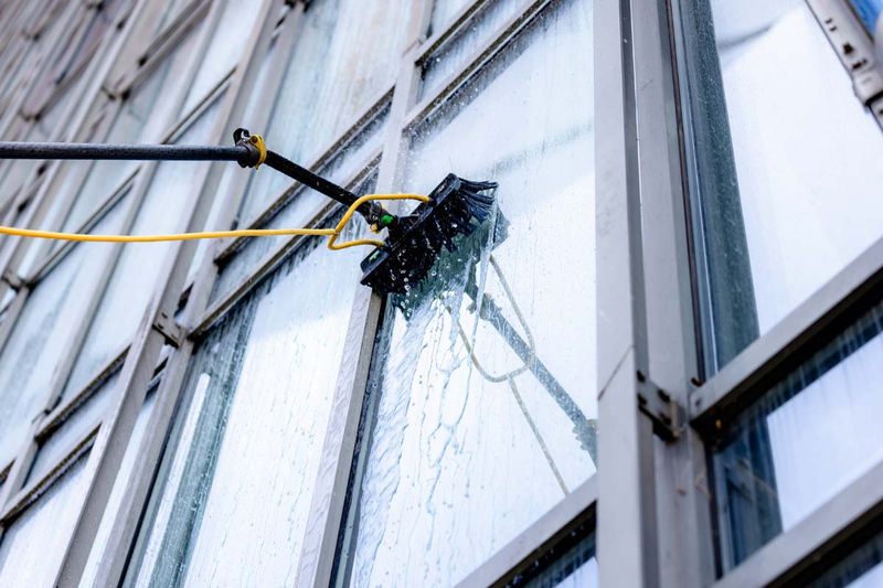 Glas- und Rahmenreinigung in Berlin / Leipzig und Umgebung - RKG